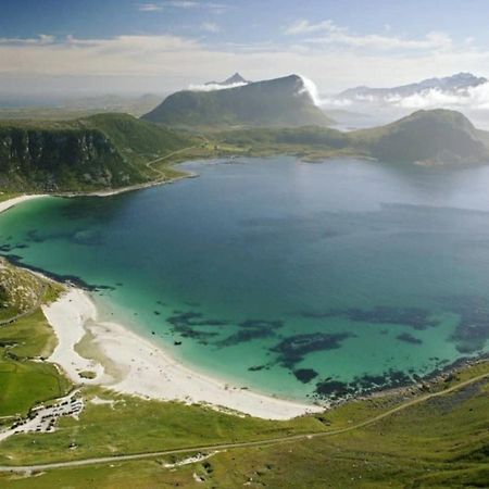 Haukland Beach House Лекнес Экстерьер фото