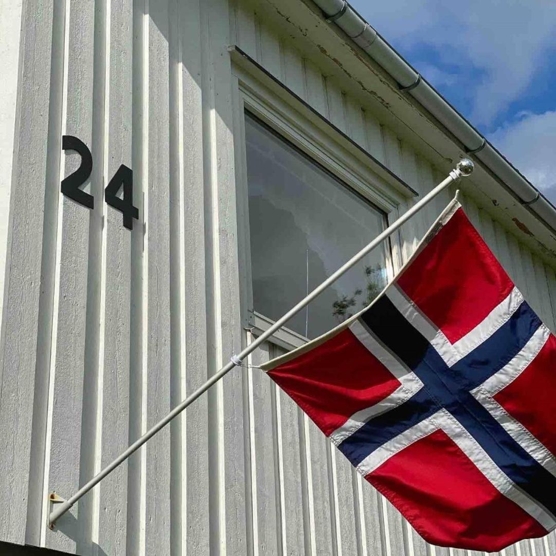 Haukland Beach House Лекнес Экстерьер фото